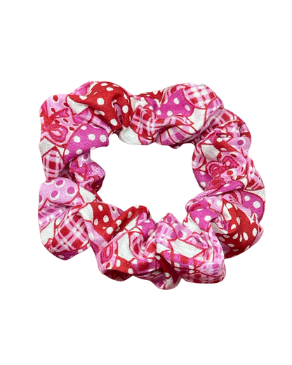 Skinny Light pink heart Scruchie