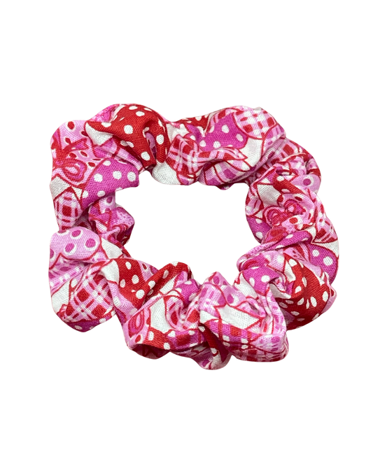 Skinny Light pink heart Scruchie