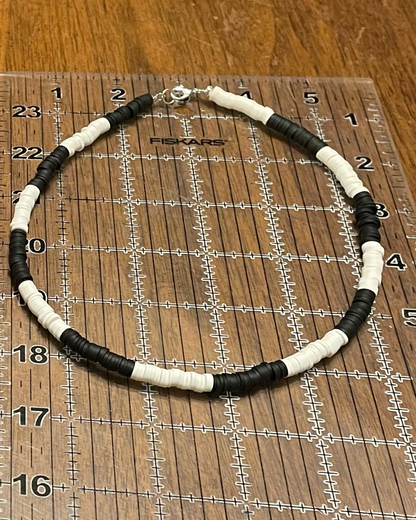 Black and White Heishi Necklace 2