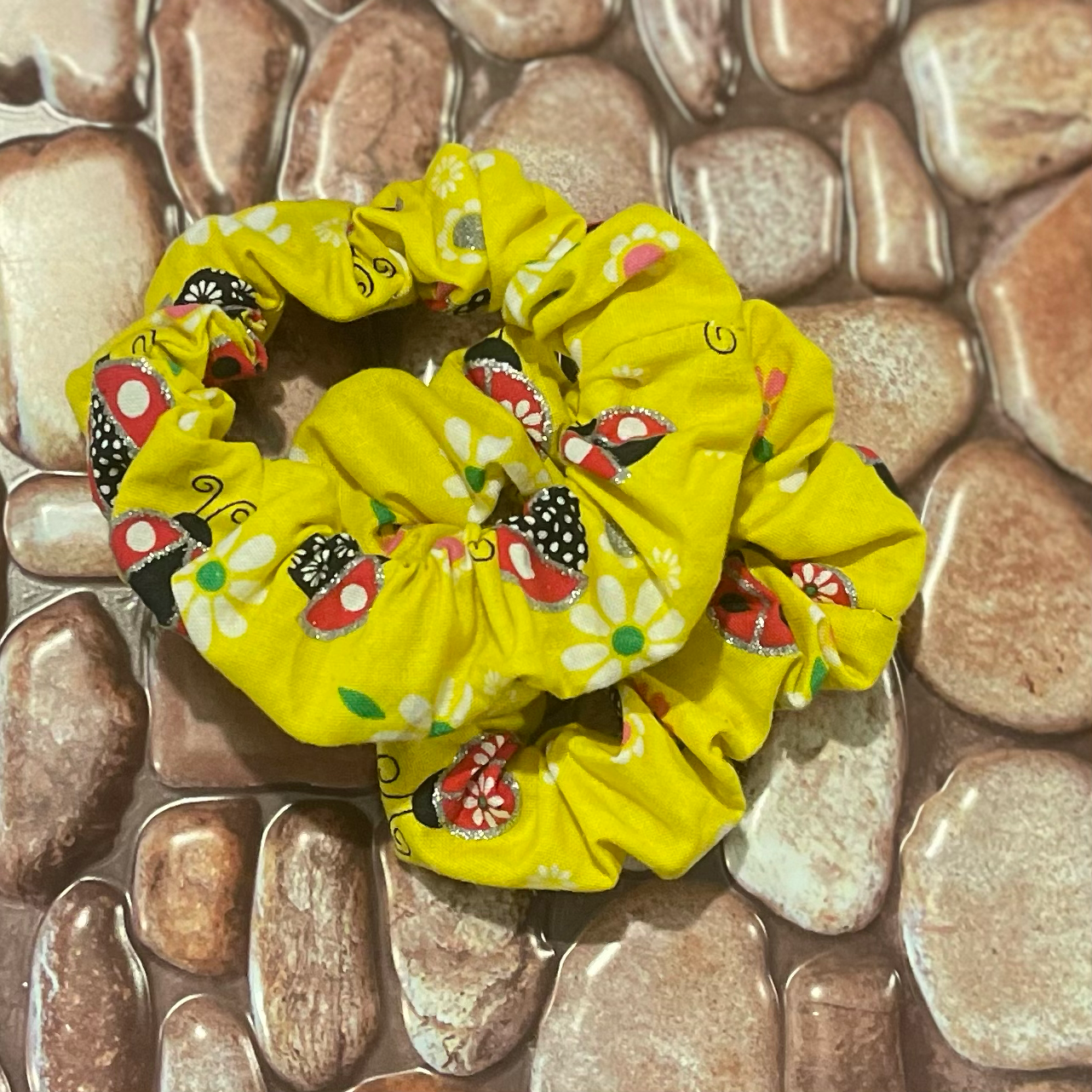 Mary Skinny Scrunchie