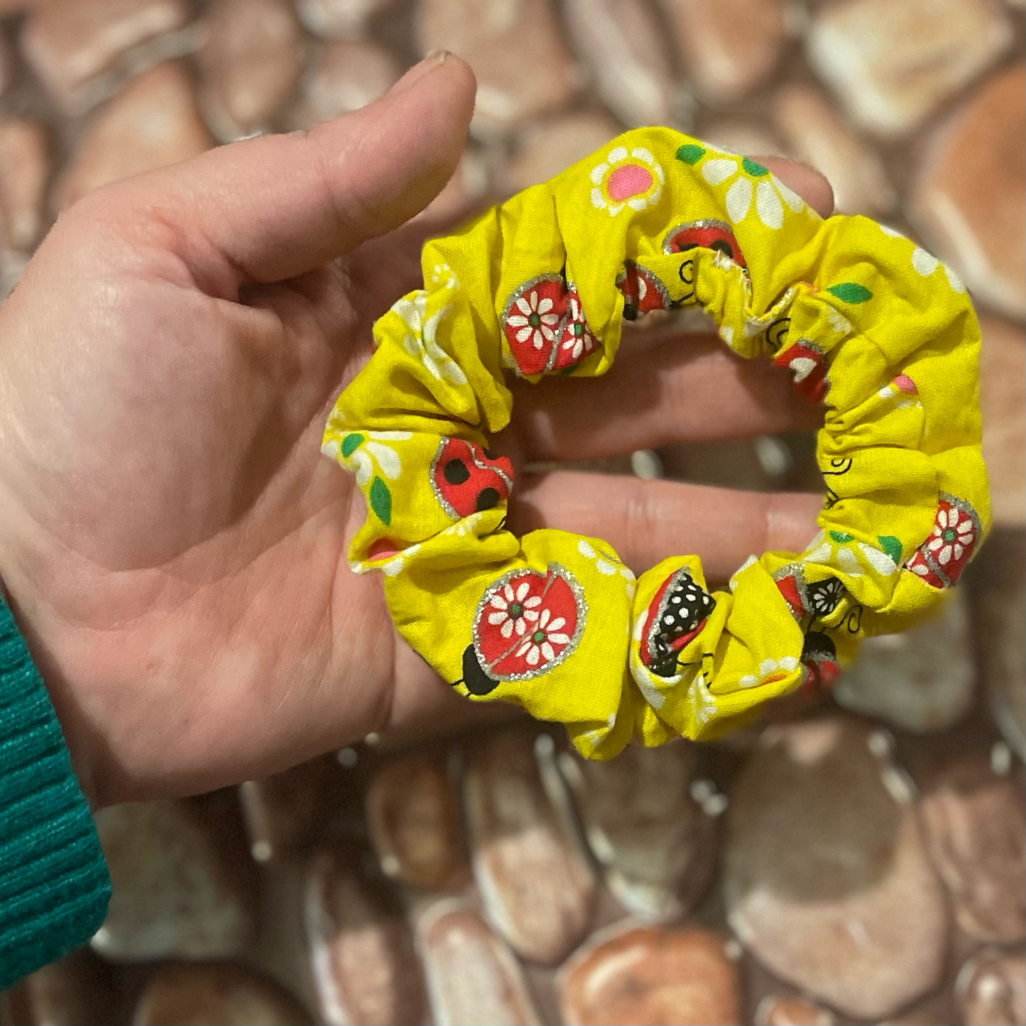 Mary Skinny Scrunchie