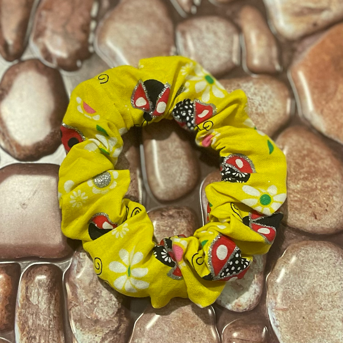 Mary Skinny Scrunchie