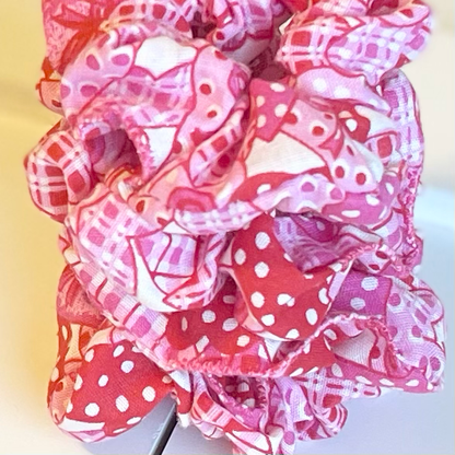 Mini Light pink heart Scruchie