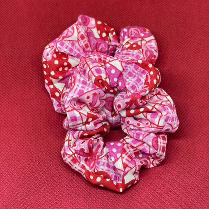 Mini Light pink heart Scruchie