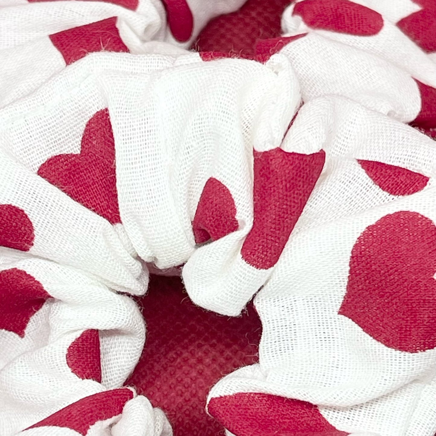 Mini white scrunchie with red hearts