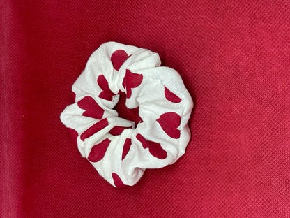 Mini white scrunchie with red hearts