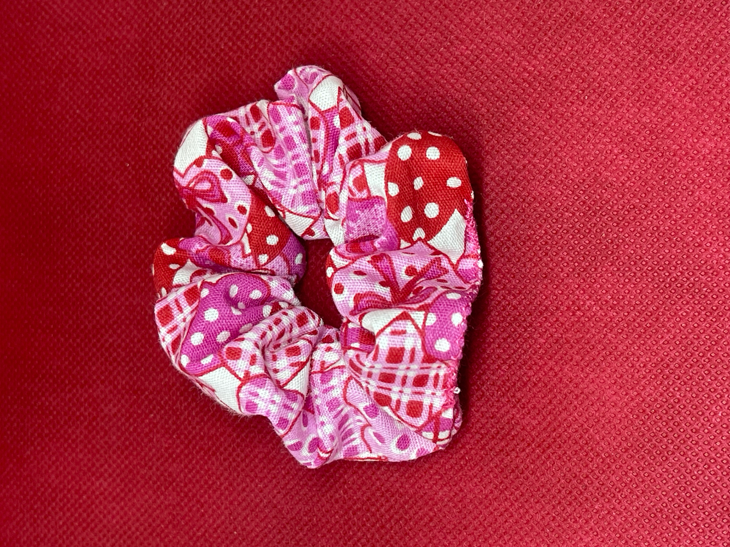 Mini Light pink heart Scruchie