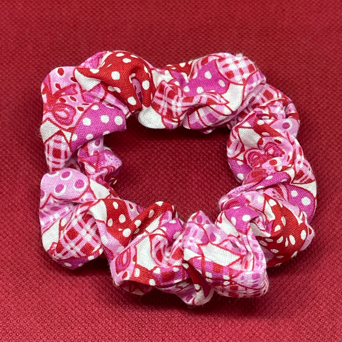Skinny Light pink heart Scruchie