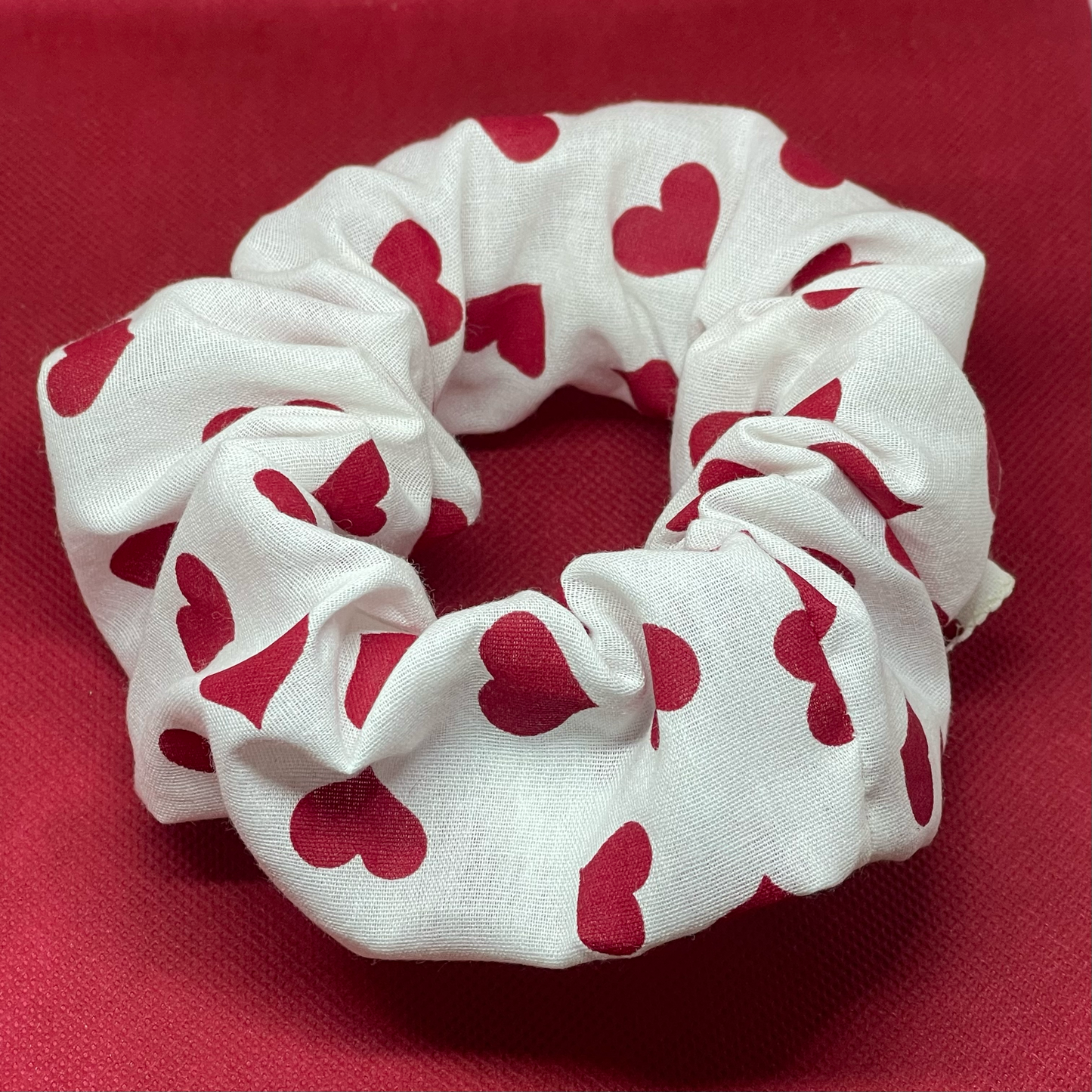 XL White Heart Scrunchie