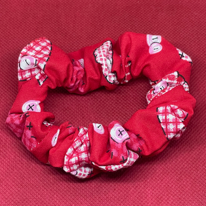 Skinny Red Hearts Scrunchie