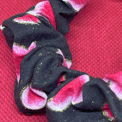 Skinny black scrunchie with pink hearts