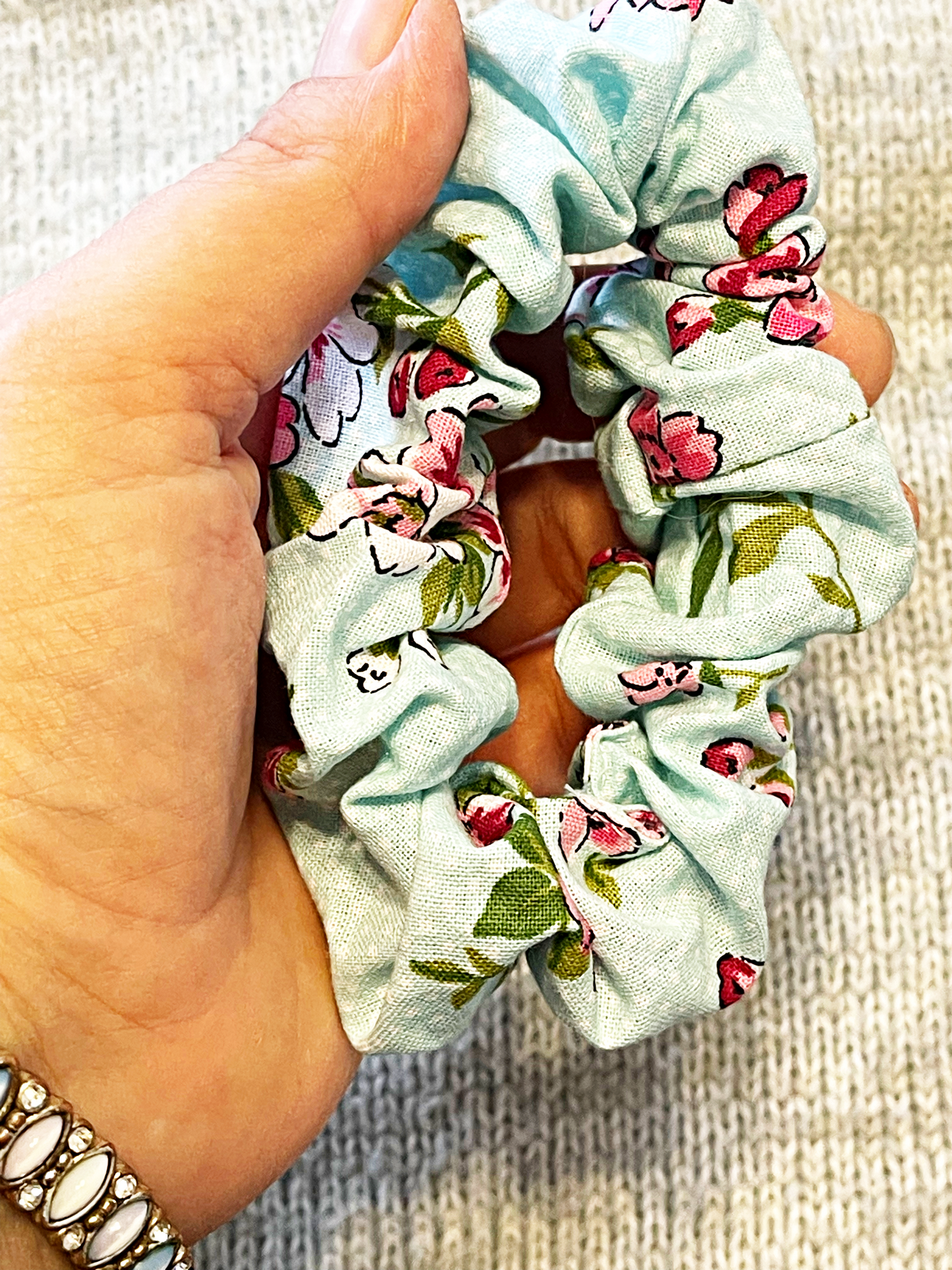 Brooke Flora Standard Scrunchie