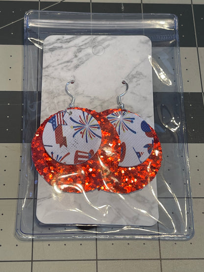 4th of July Faux leather earrings- Small circle red glitter with 4th decor