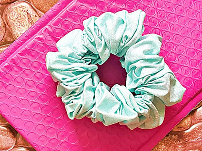 Sara Marie XXL Scrunchie