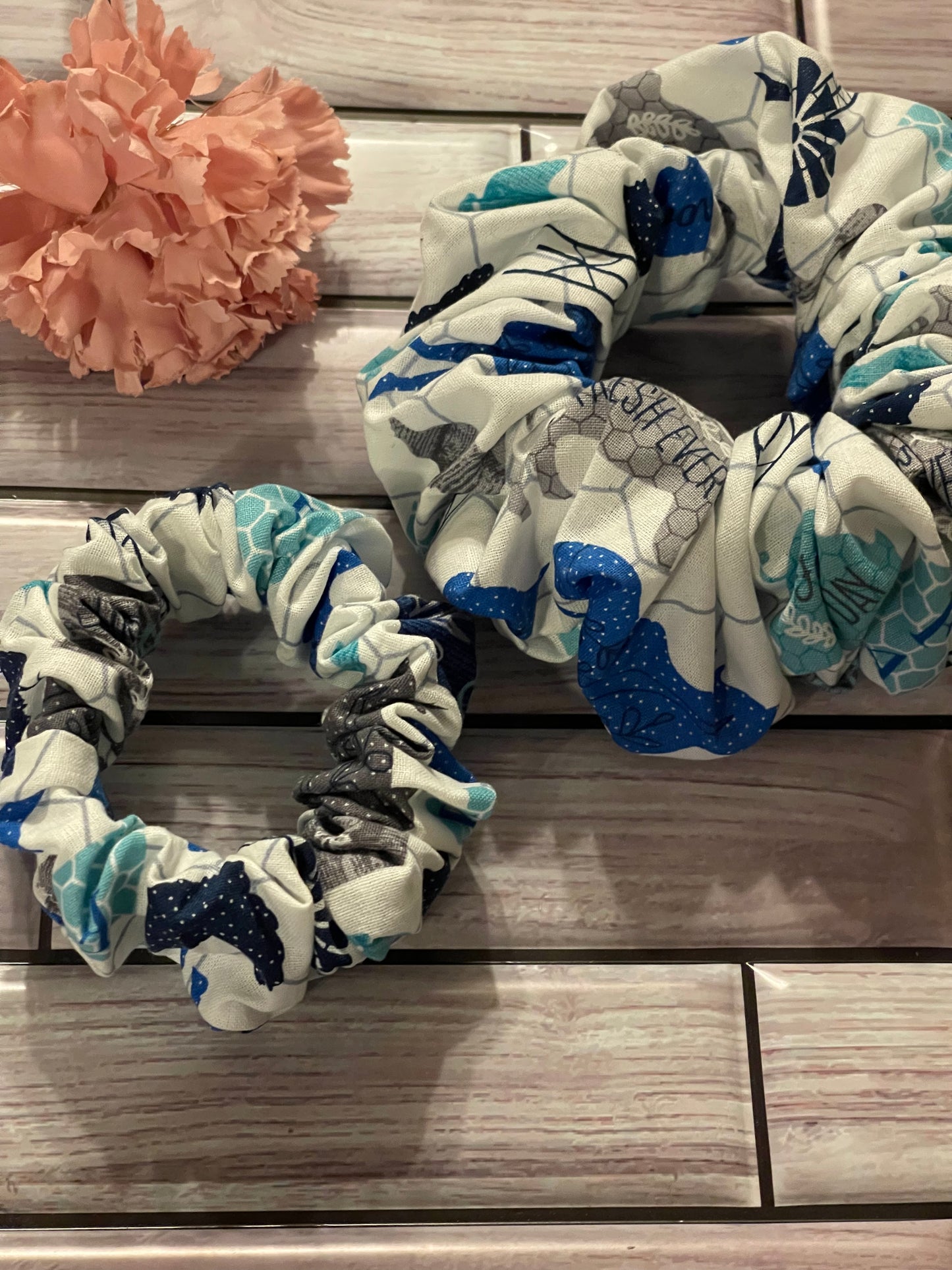 Georgia Sky standard scrunchie