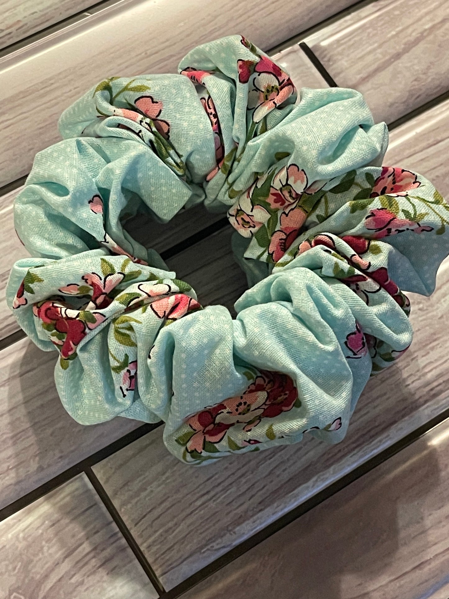 Brooke Flora XL Scrunchie