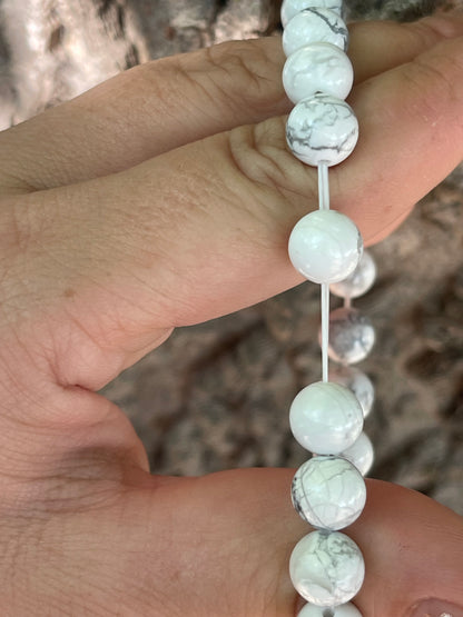 White Howlite Gemstone Bracelet